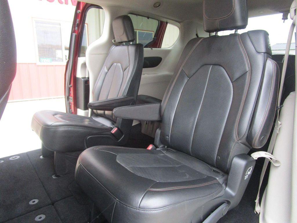 used 2018 Chrysler Pacifica car, priced at $14,990
