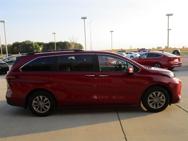 used 2022 Toyota Sienna car, priced at $48,990