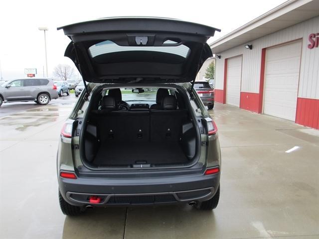 used 2021 Jeep Cherokee car, priced at $26,990