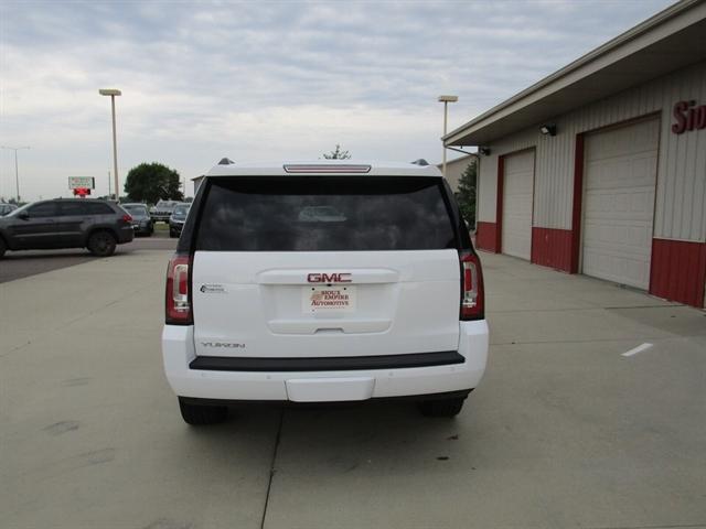 used 2019 GMC Yukon car, priced at $30,990