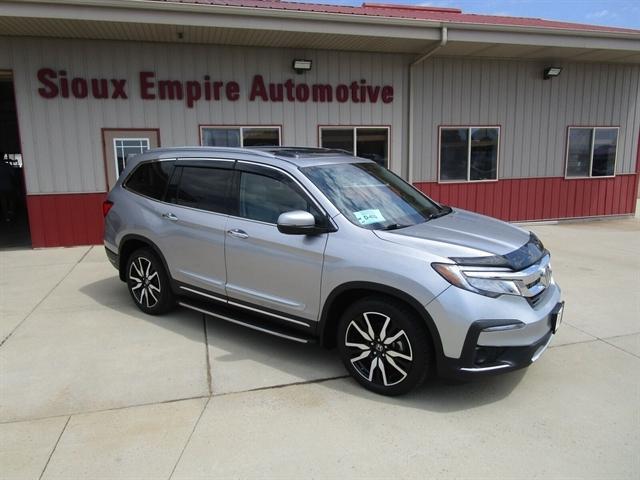 used 2019 Honda Pilot car, priced at $23,990