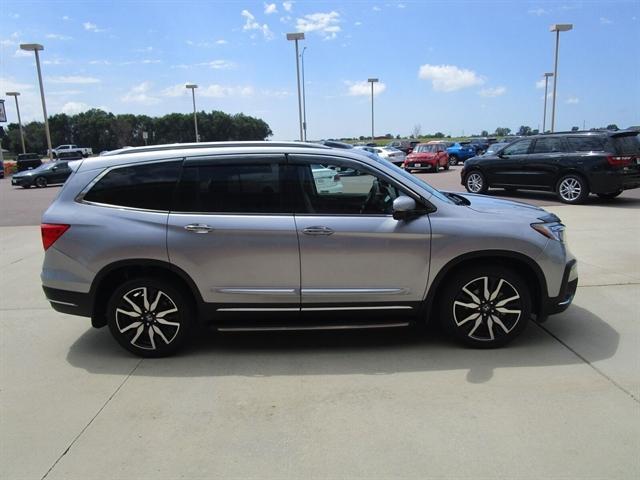 used 2019 Honda Pilot car, priced at $23,990