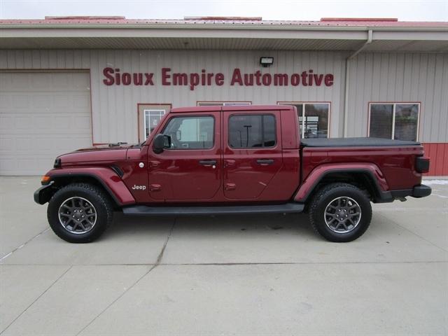 used 2021 Jeep Gladiator car, priced at $32,990