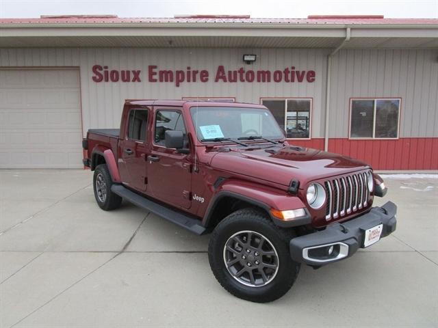 used 2021 Jeep Gladiator car, priced at $32,990