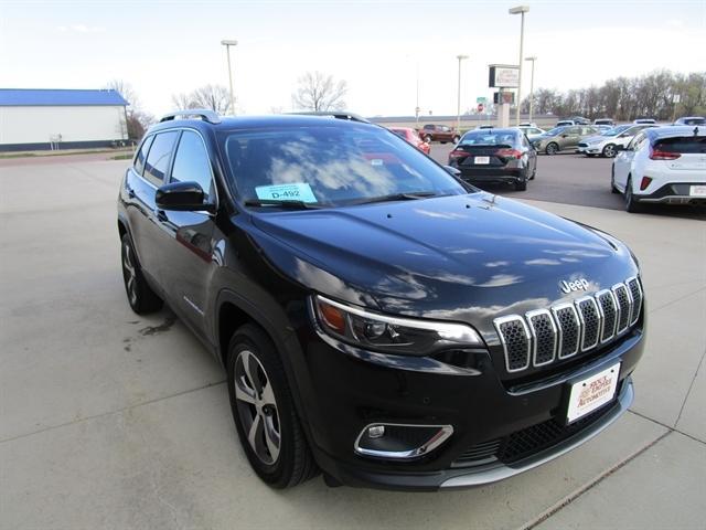 used 2021 Jeep Cherokee car, priced at $25,699