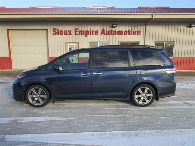 used 2018 Toyota Sienna car, priced at $25,490