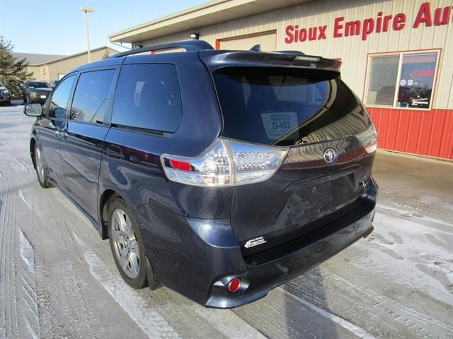 used 2018 Toyota Sienna car, priced at $25,490