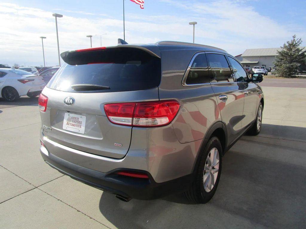 used 2018 Kia Sorento car