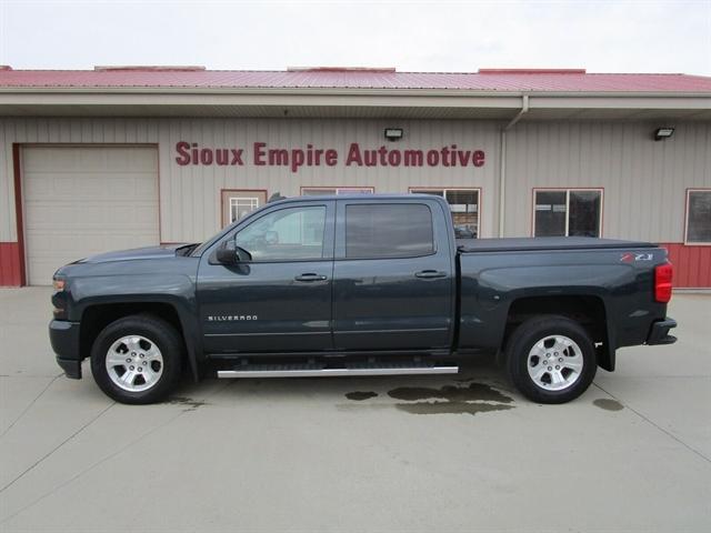 used 2018 Chevrolet Silverado 1500 car, priced at $32,990