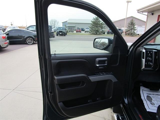 used 2018 Chevrolet Silverado 1500 car, priced at $32,990