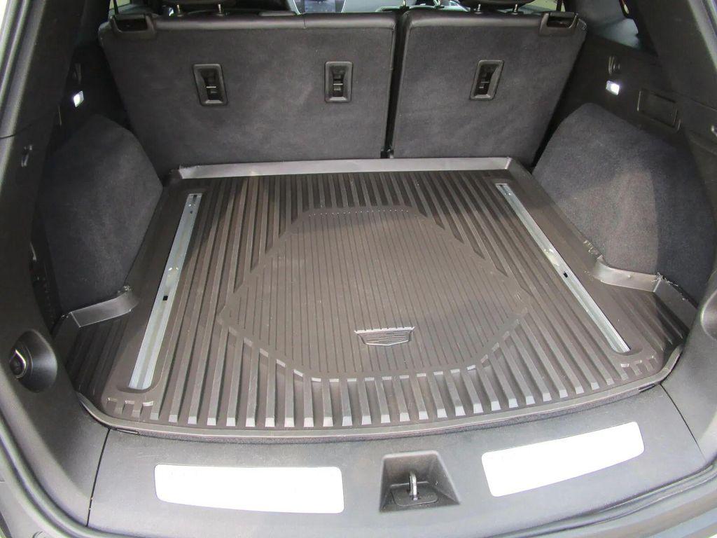 used 2020 Cadillac XT5 car, priced at $27,990