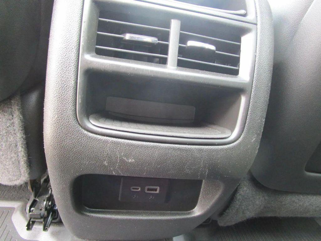 used 2020 Cadillac XT5 car, priced at $27,990