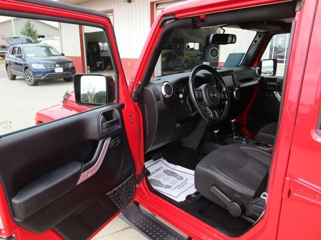 used 2015 Jeep Wrangler Unlimited car, priced at $20,990