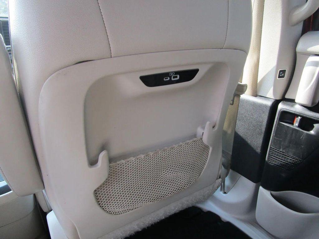 used 2021 Chrysler Pacifica car, priced at $21,890