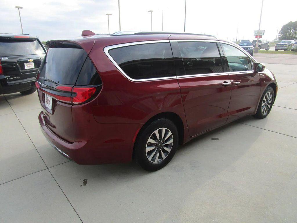 used 2021 Chrysler Pacifica car, priced at $21,890
