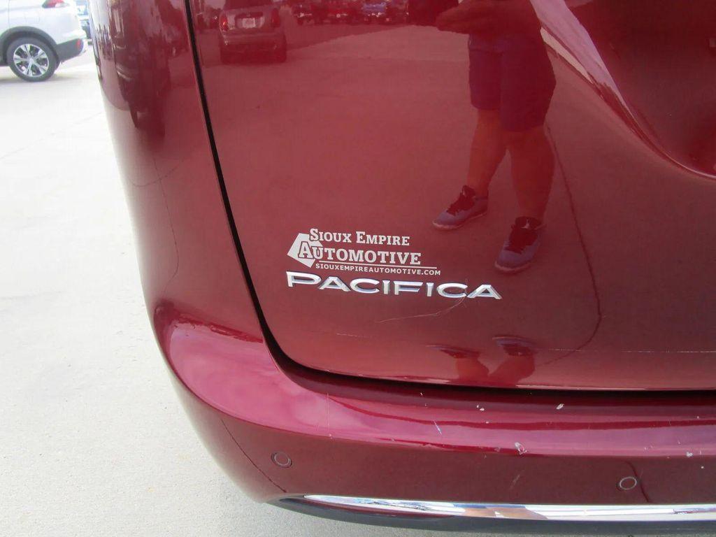 used 2021 Chrysler Pacifica car, priced at $21,890