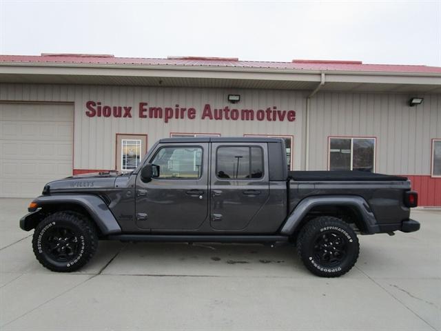 used 2022 Jeep Gladiator car, priced at $32,990