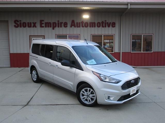 used 2022 Ford Transit Connect car, priced at $25,999