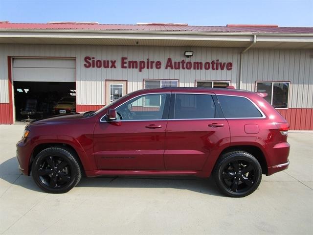 used 2016 Jeep Grand Cherokee car, priced at $18,990