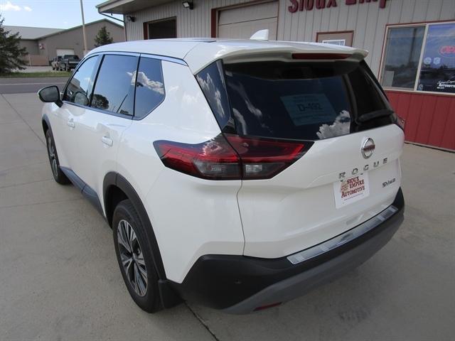 used 2021 Nissan Rogue car, priced at $24,990