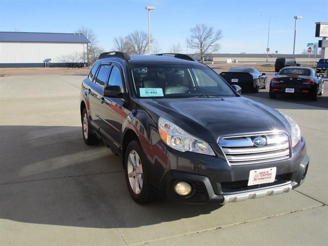 used 2013 Subaru Outback car, priced at $9,900