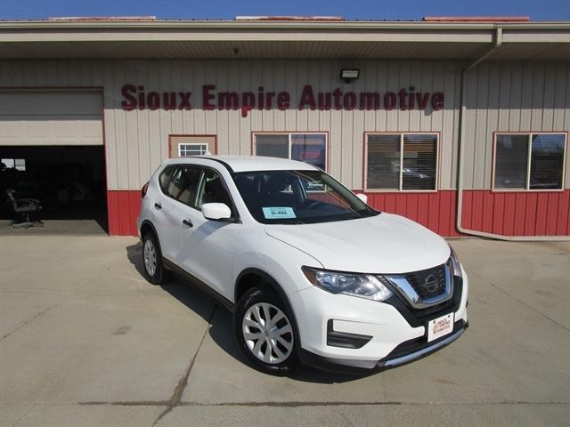 used 2020 Nissan Rogue car, priced at $17,490