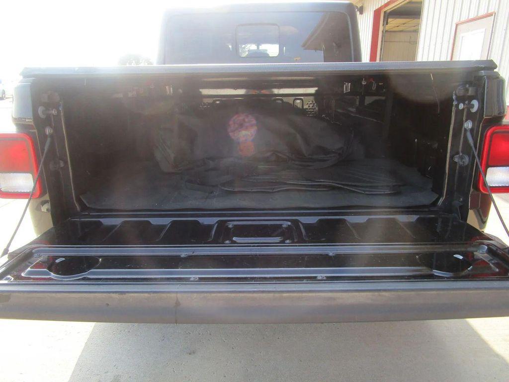 used 2022 Jeep Gladiator car, priced at $39,990