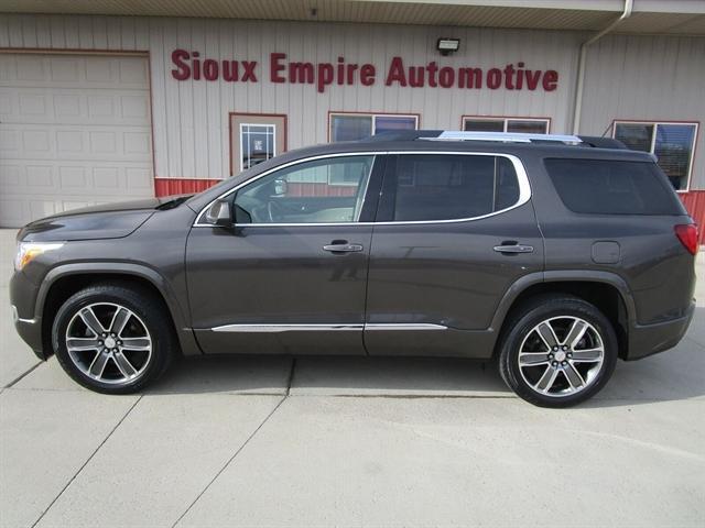 used 2019 GMC Acadia car, priced at $23,990