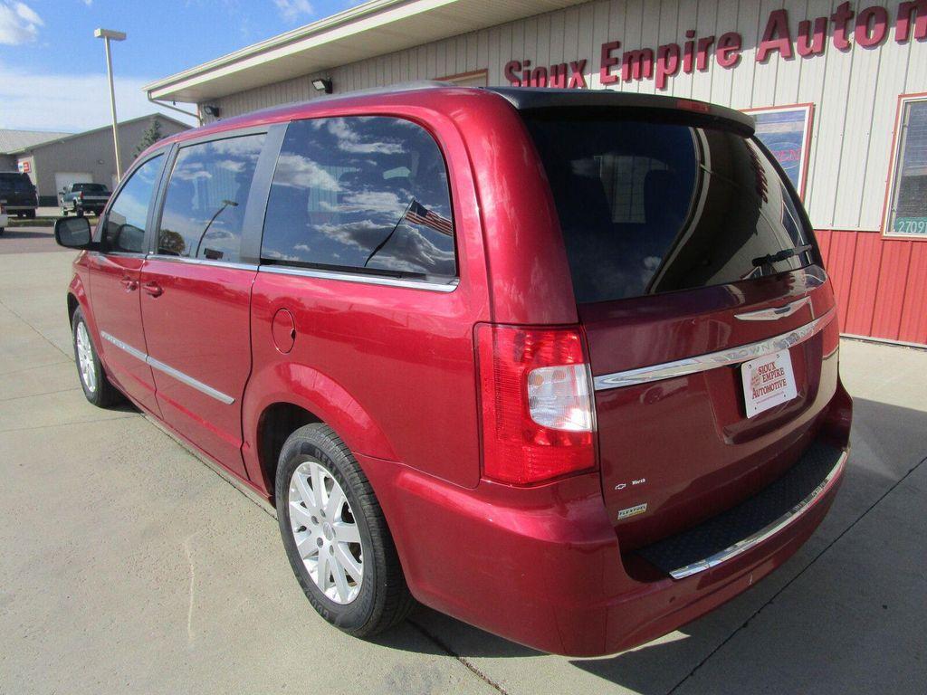used 2014 Chrysler Town & Country car, priced at $5,900