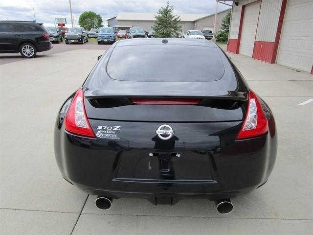 used 2009 Nissan 370Z car, priced at $15,990