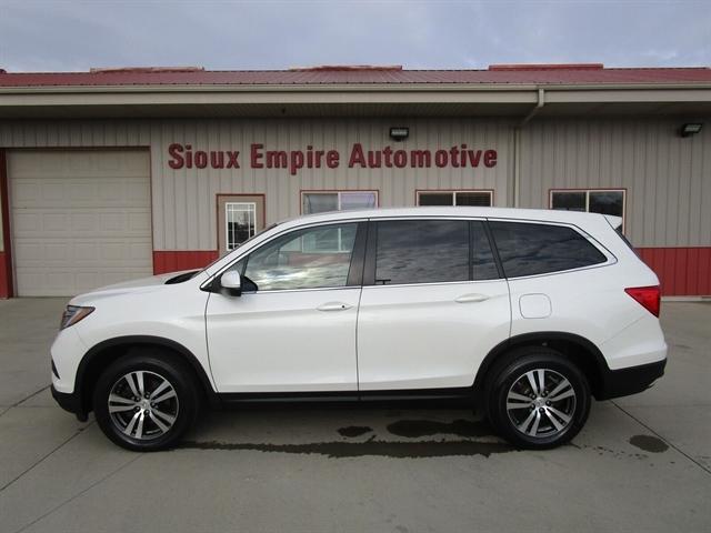 used 2016 Honda Pilot car, priced at $12,900