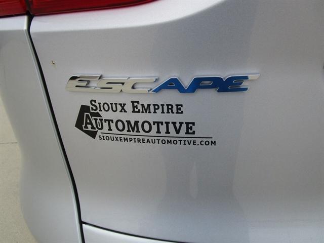 used 2013 Ford Escape car, priced at $10,990