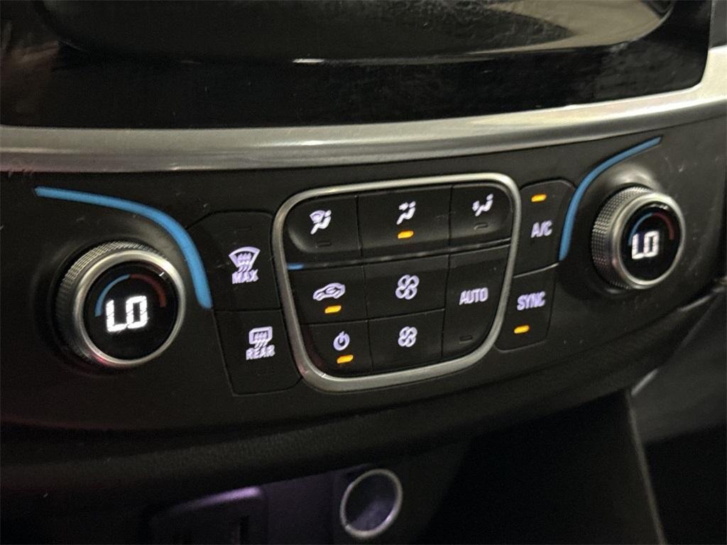 used 2019 Chevrolet Traverse car, priced at $20,487