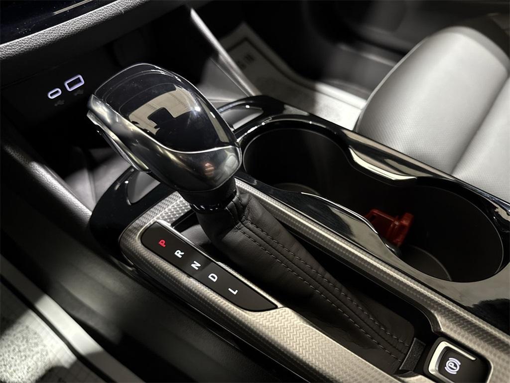 new 2025 Buick Envista car, priced at $30,334