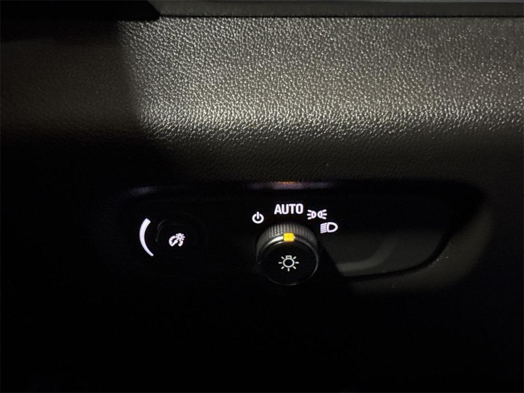 used 2023 Chevrolet Traverse car, priced at $34,947