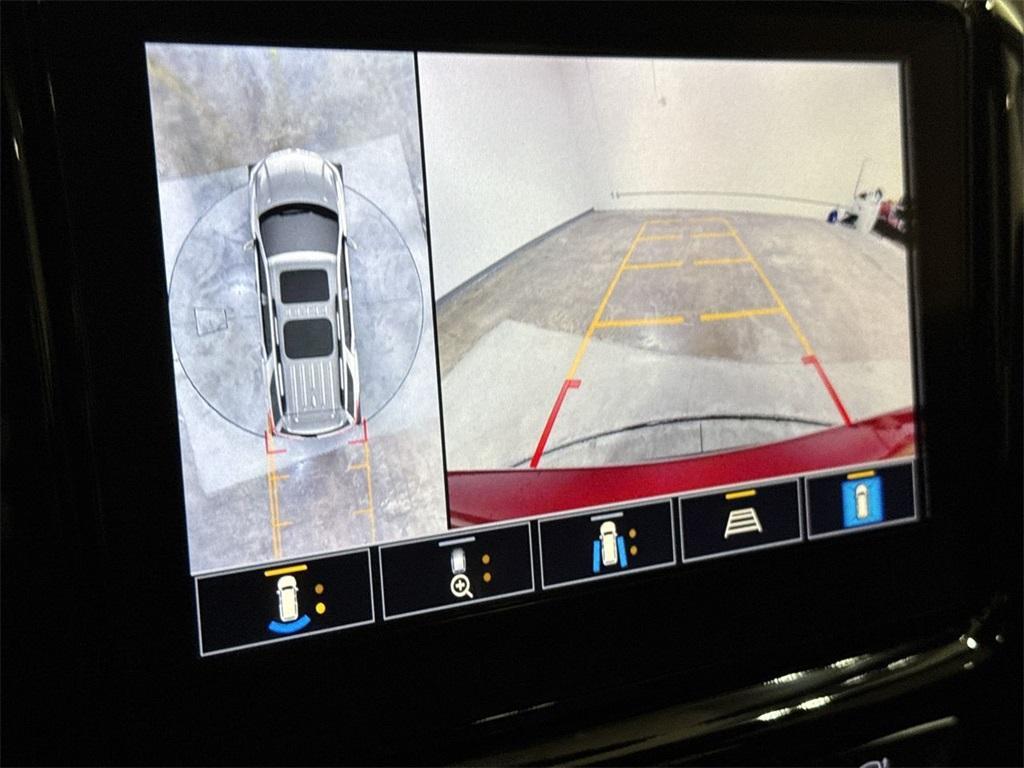 used 2023 Chevrolet Traverse car, priced at $34,947