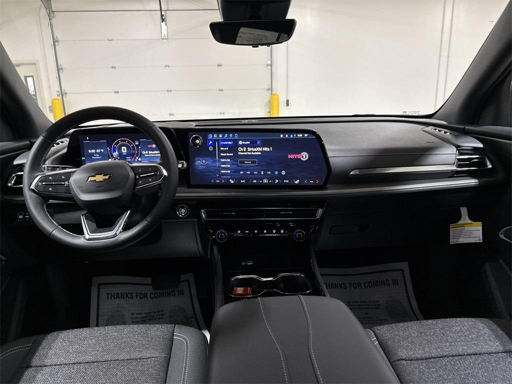 new 2026 Chevrolet Traverse car, priced at $42,373