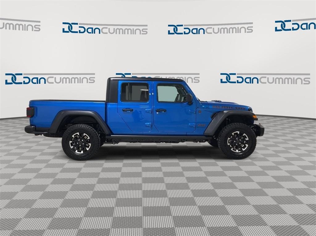 new 2024 Jeep Gladiator car, priced at $45,422