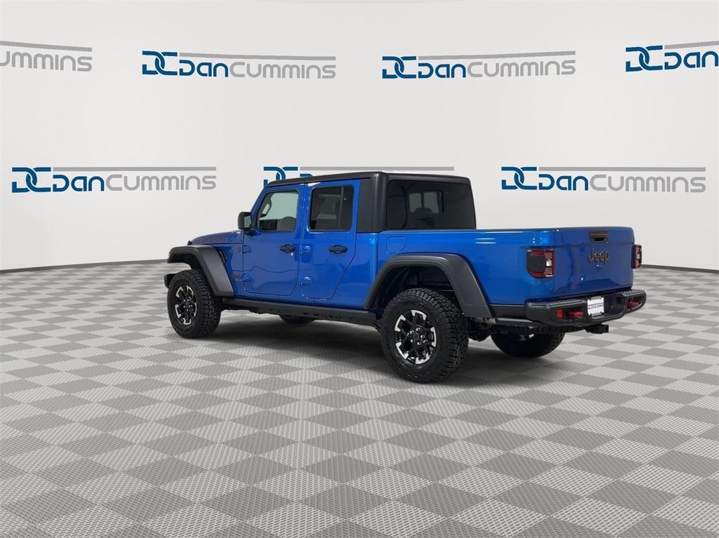 new 2024 Jeep Gladiator car, priced at $45,422