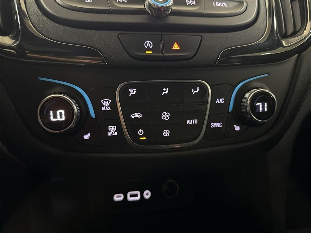 used 2022 Chevrolet Equinox car, priced at $22,352