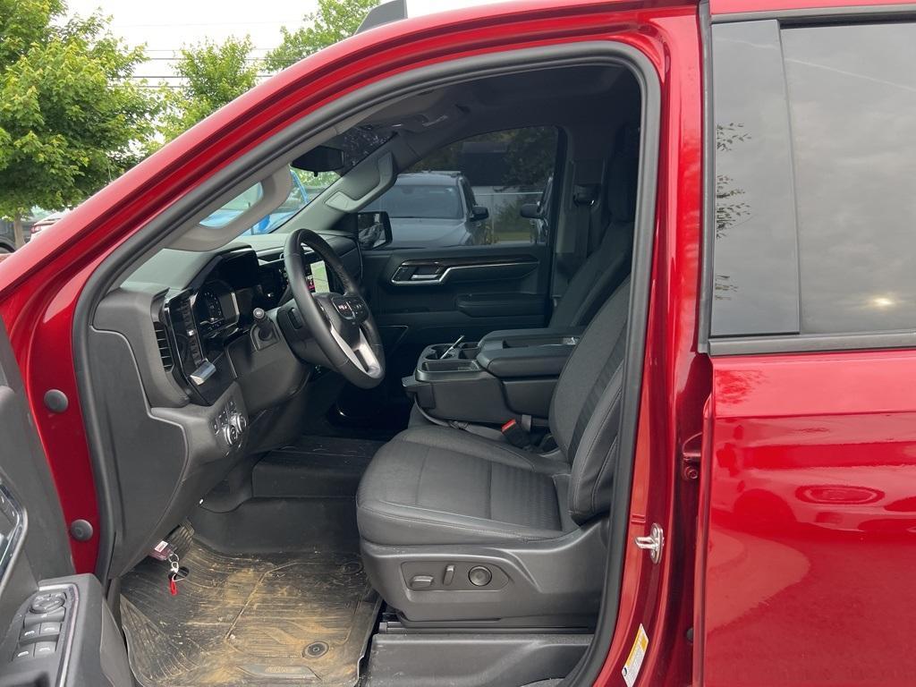 used 2023 GMC Sierra 1500 car, priced at $43,987
