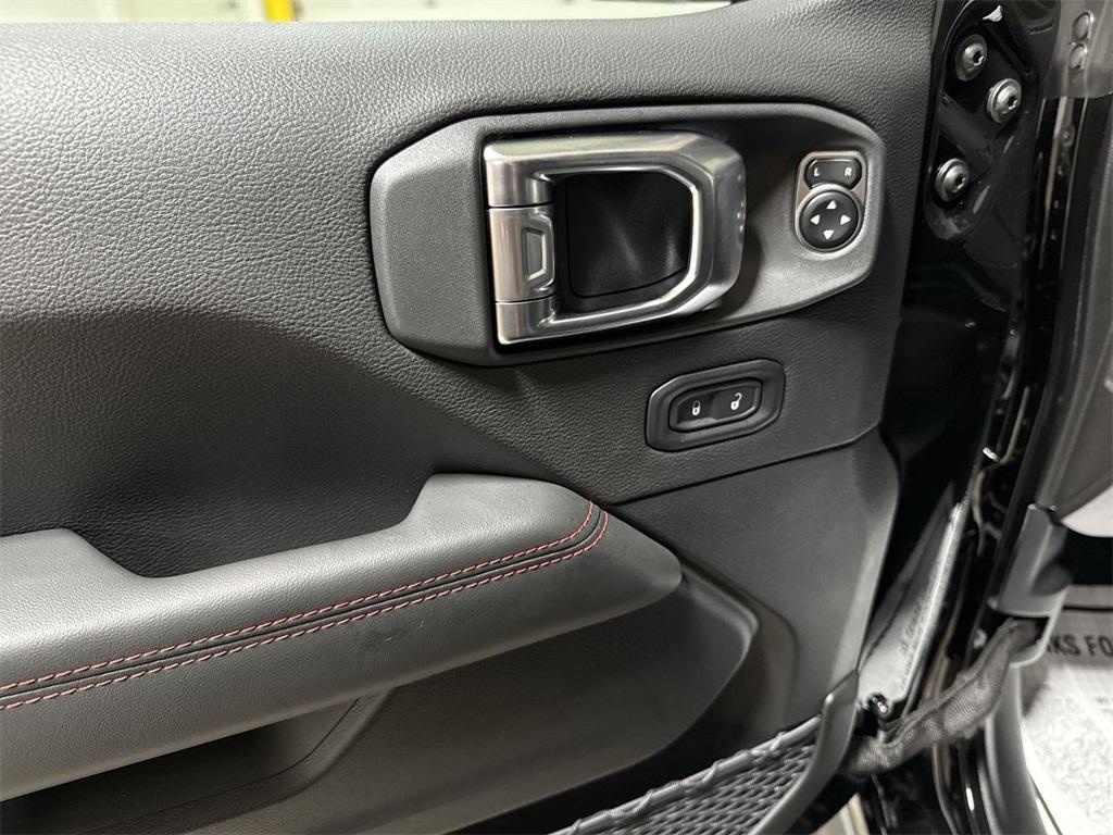 new 2025 Jeep Gladiator car, priced at $48,242