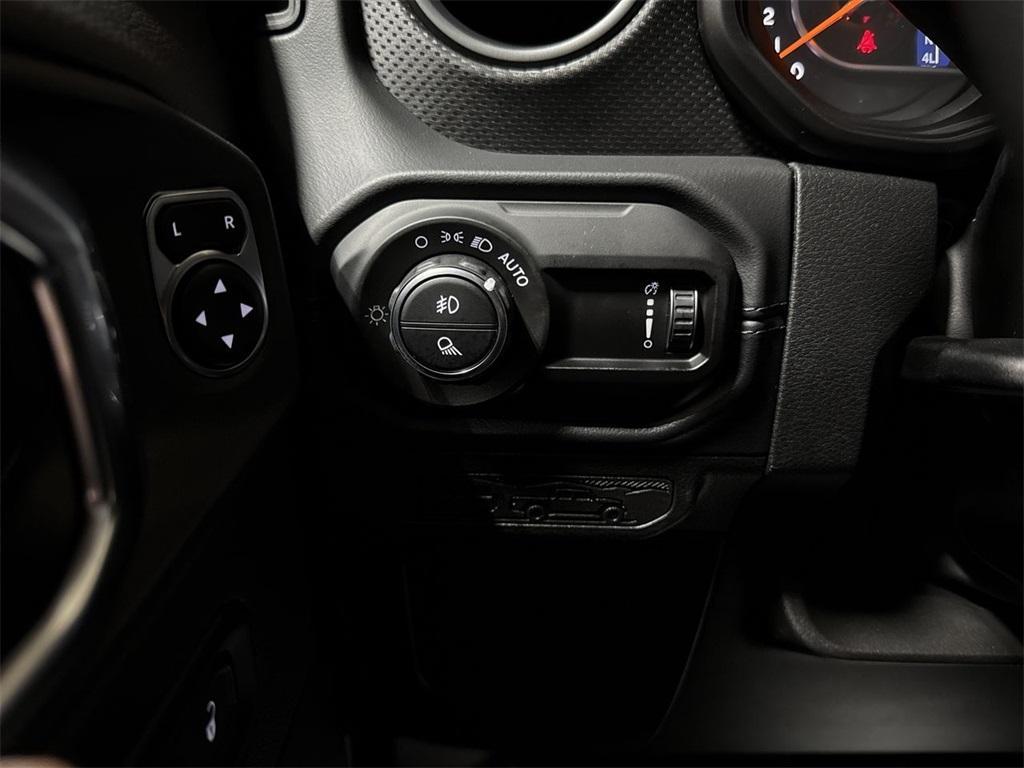 new 2025 Jeep Gladiator car, priced at $48,242