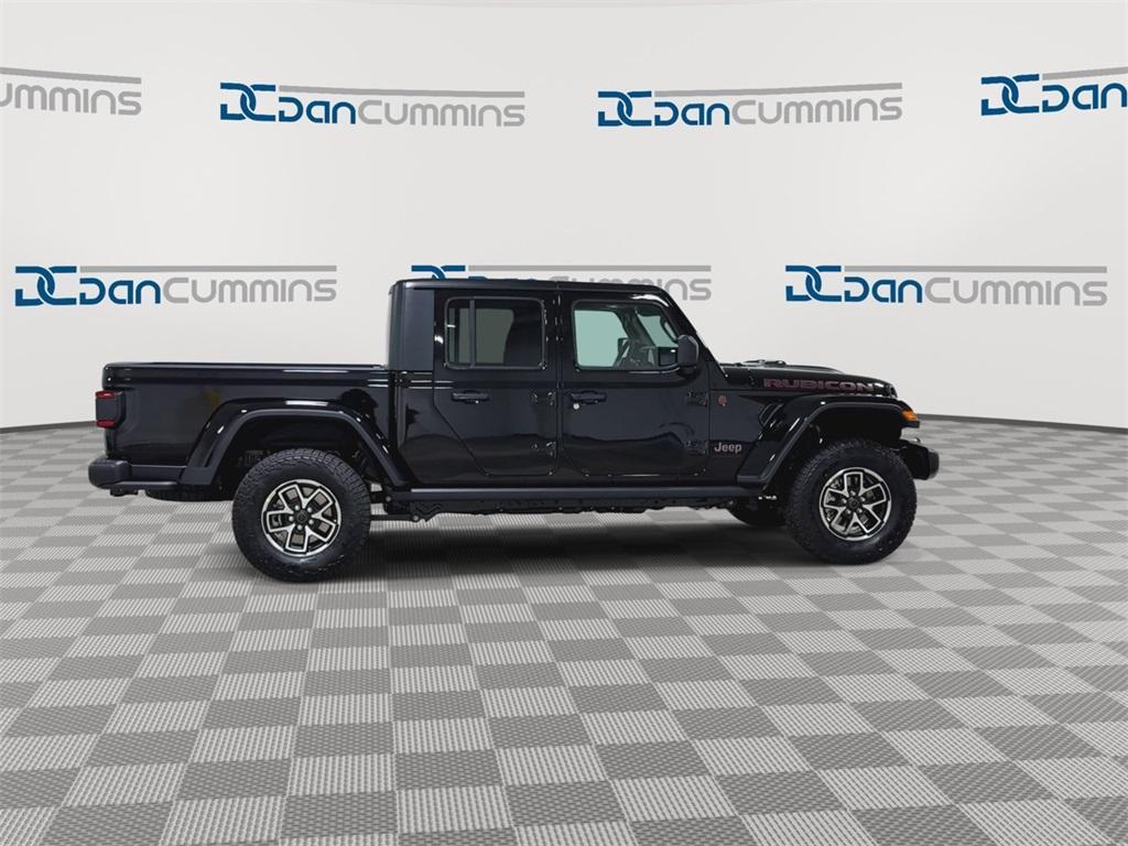 new 2025 Jeep Gladiator car, priced at $48,242