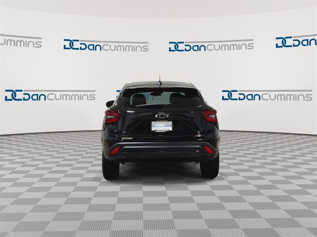 new 2025 Chevrolet Trax car, priced at $24,690