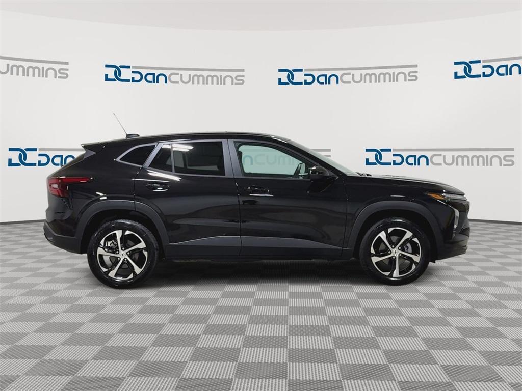new 2025 Chevrolet Trax car, priced at $24,690