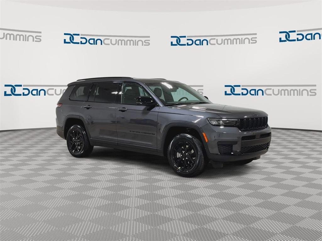 new 2025 Jeep Grand Cherokee L car, priced at $43,615