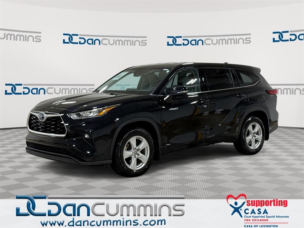 used 2020 Toyota Highlander Hybrid car, priced at $27,587