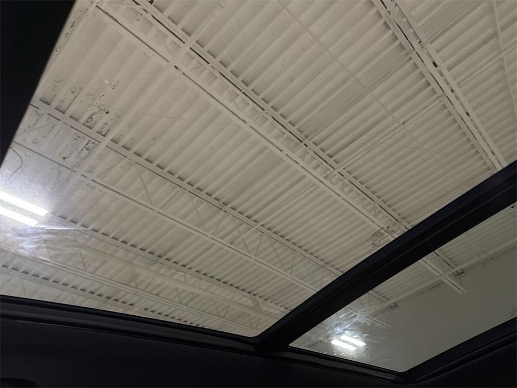 used 2022 Jeep Grand Cherokee car, priced at $40,587