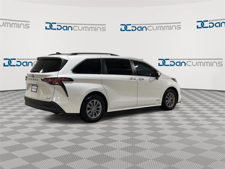 used 2021 Toyota Sienna car, priced at $33,587